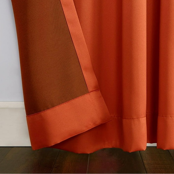 NWT packaged 2 panels of window drapes 40x63” 2 tones tangerine 6 silver gr… - Picture 3 of 9